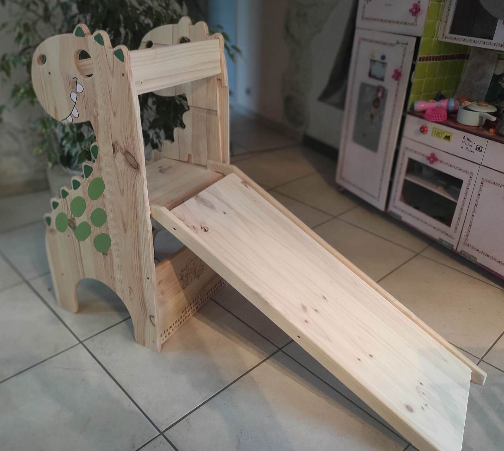 Tour d'observation évolutive Dinosaure